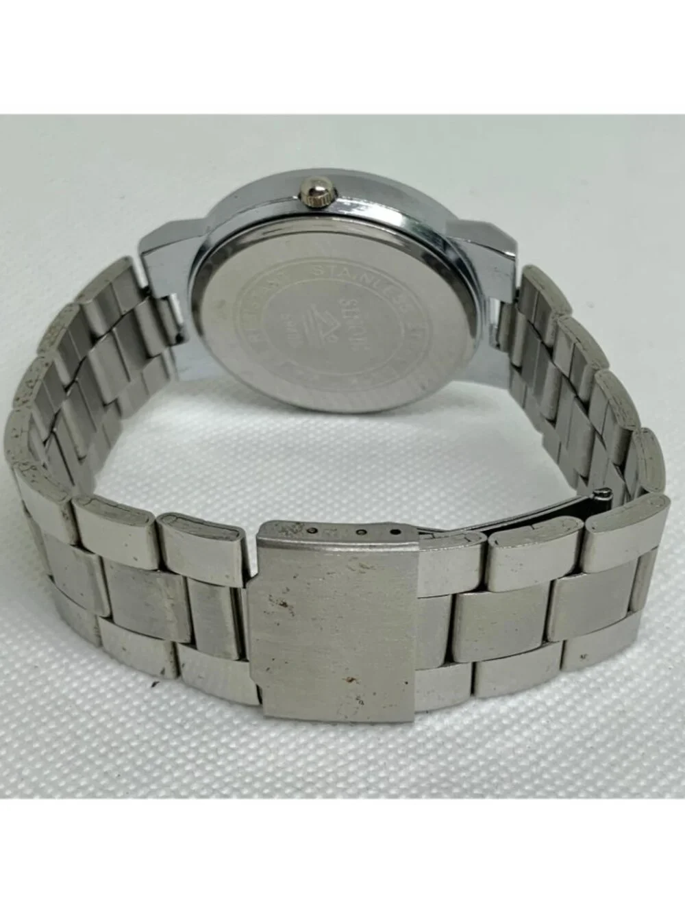 Sinobi men watch 40mm silver tone black dial Roman indices quartz 7.5” running